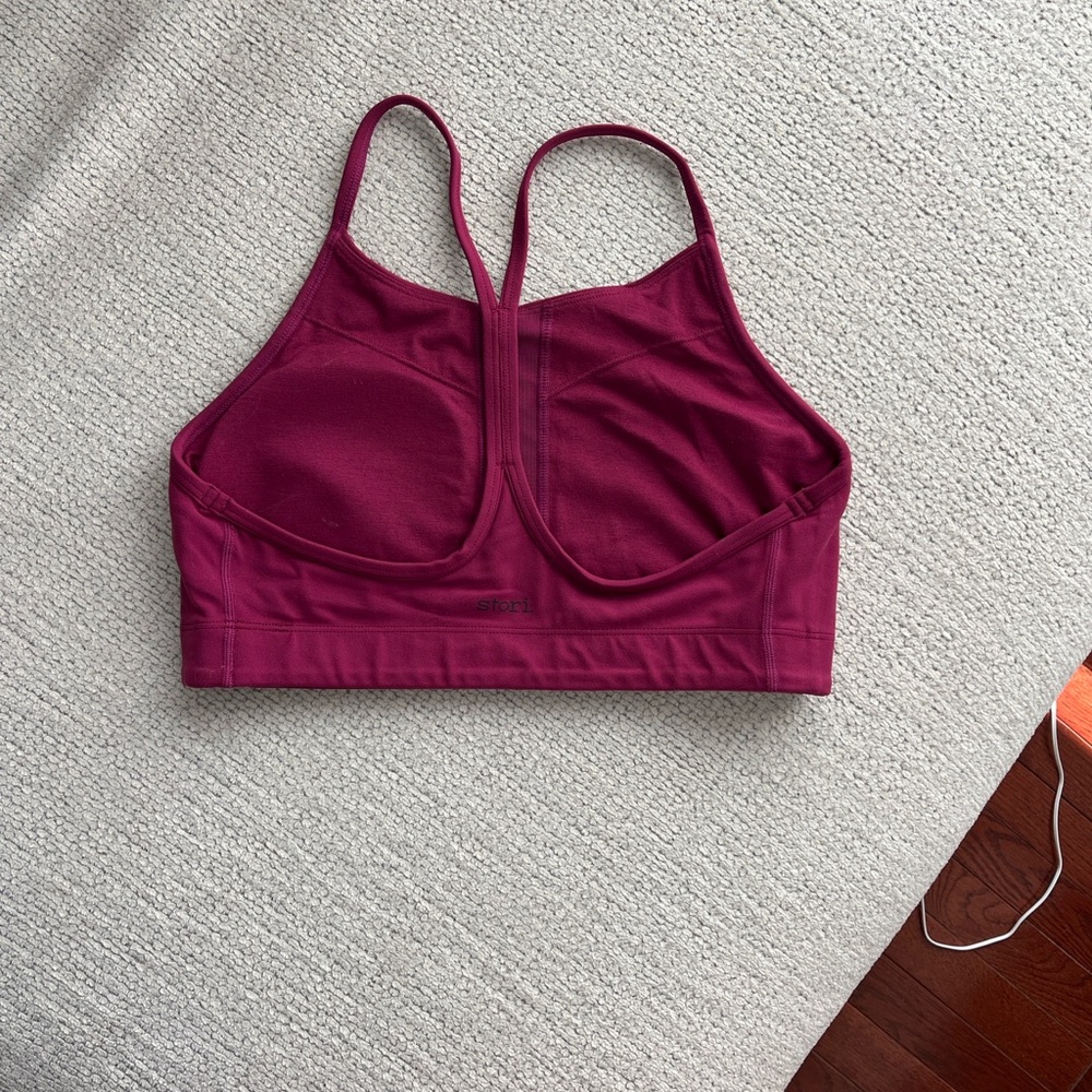 Stori Razor Back Sports Bra - Picture 2 of 2
